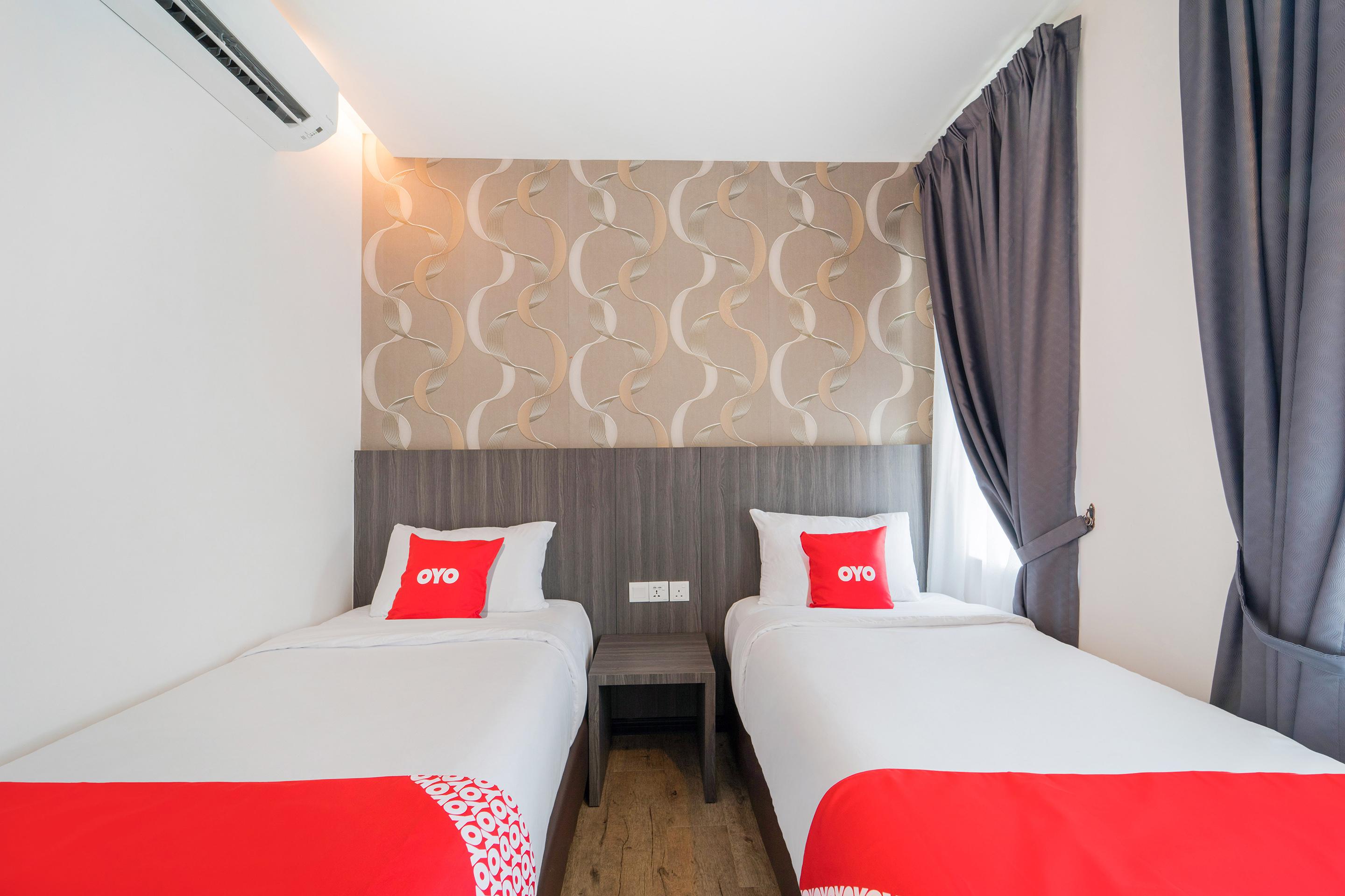 Capital O 89386 Stay 365 Hotel Чанглун Екстериор снимка