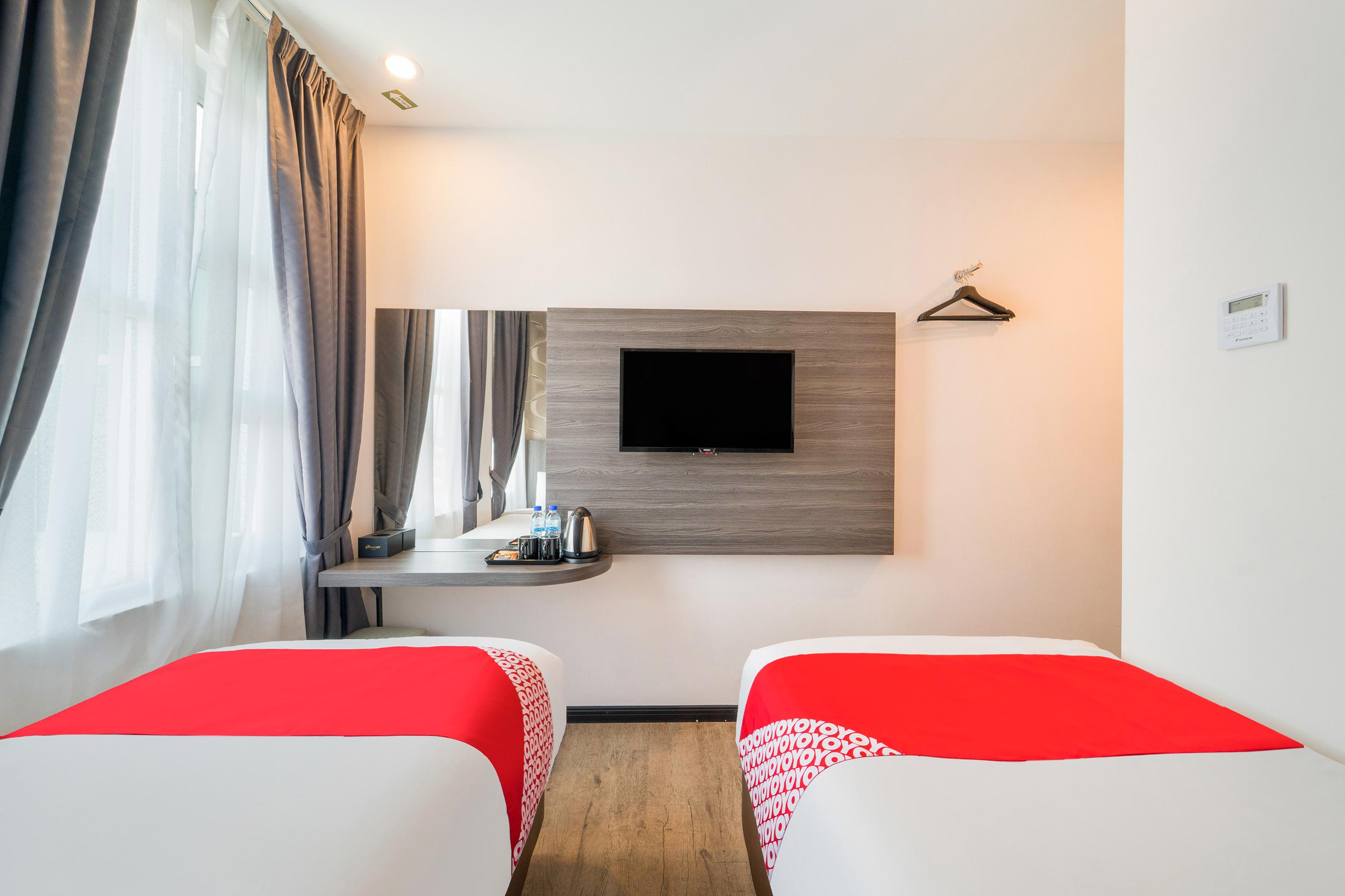 Capital O 89386 Stay 365 Hotel Чанглун Екстериор снимка