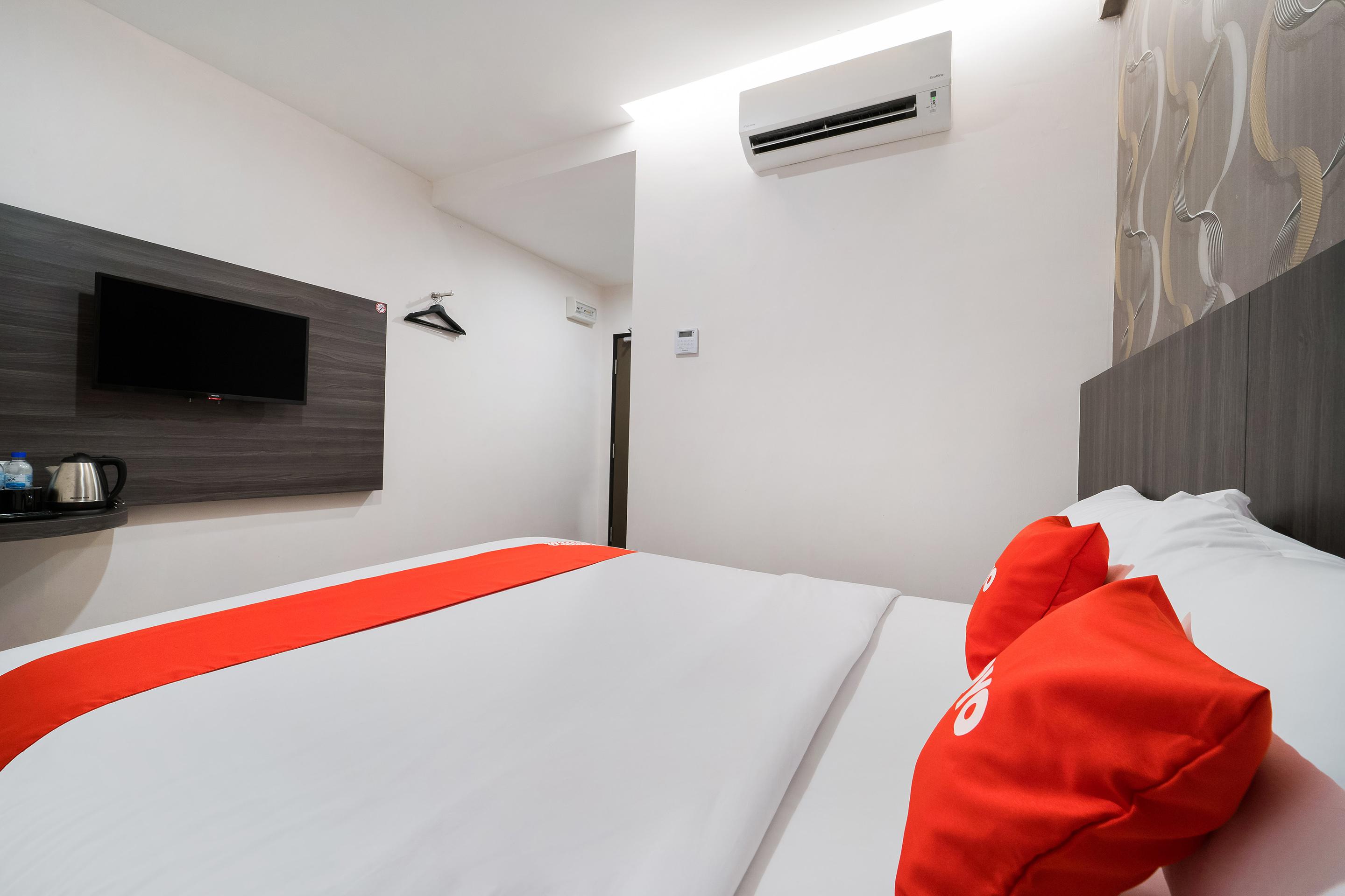 Capital O 89386 Stay 365 Hotel Чанглун Екстериор снимка