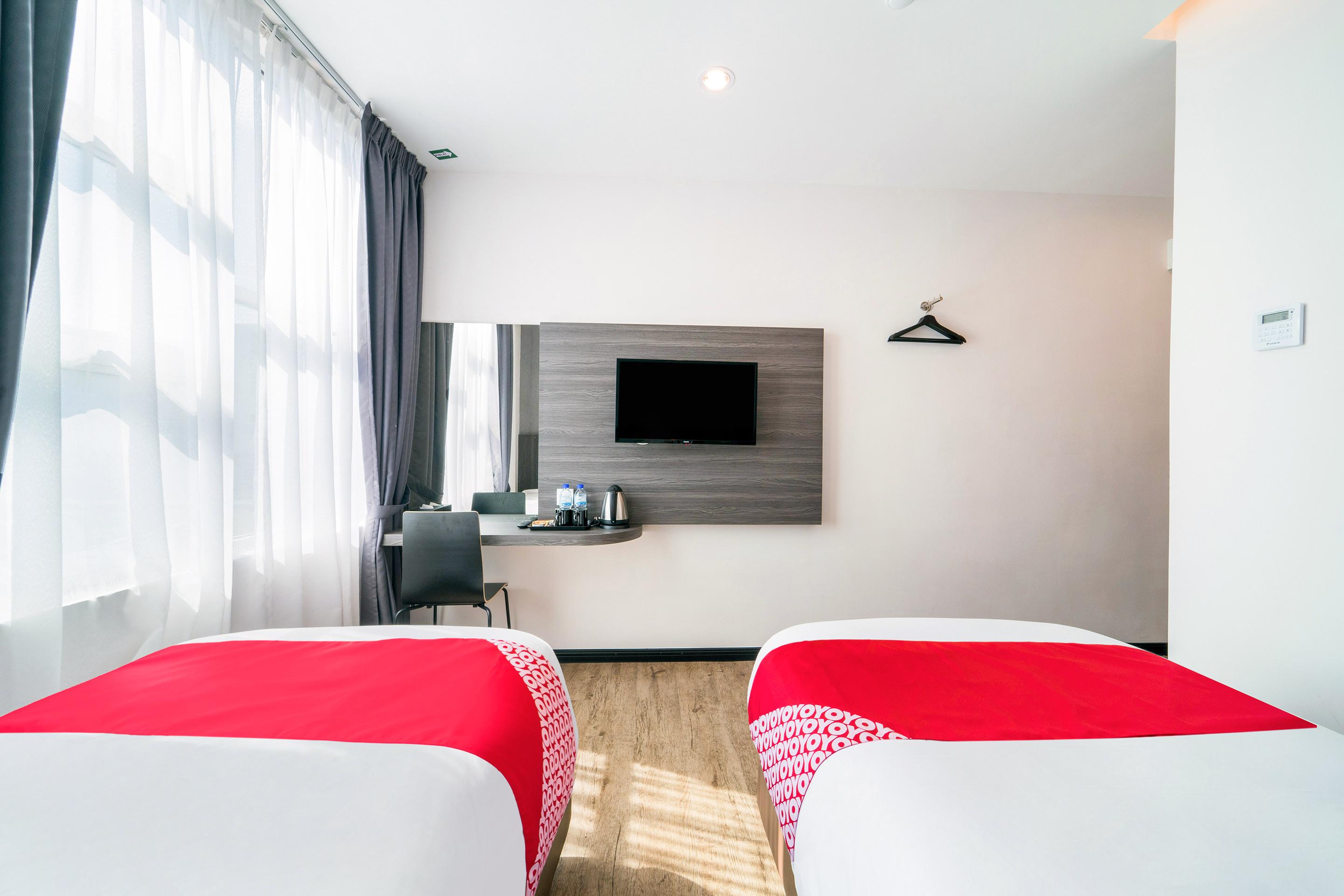 Capital O 89386 Stay 365 Hotel Чанглун Екстериор снимка