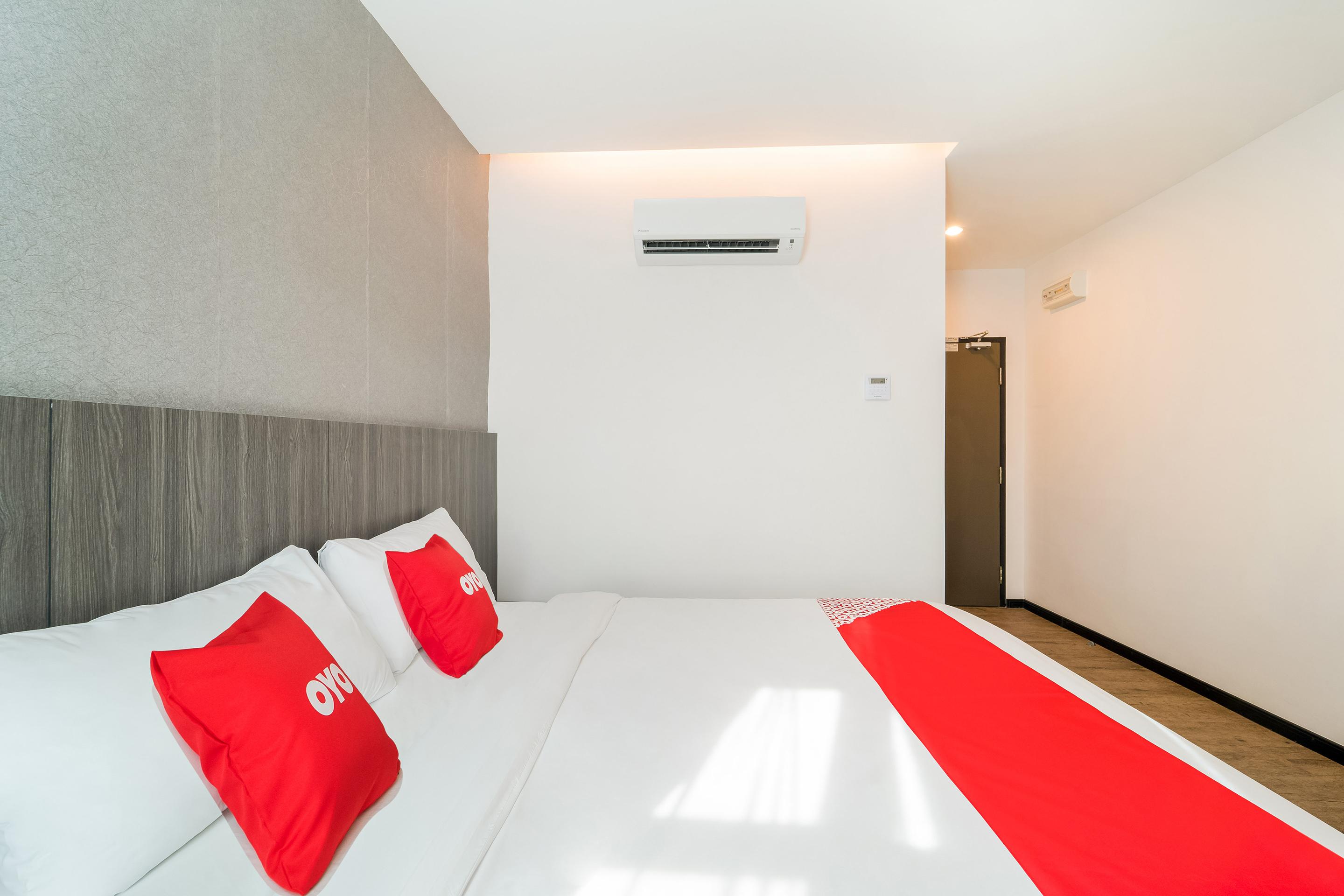 Capital O 89386 Stay 365 Hotel Чанглун Екстериор снимка