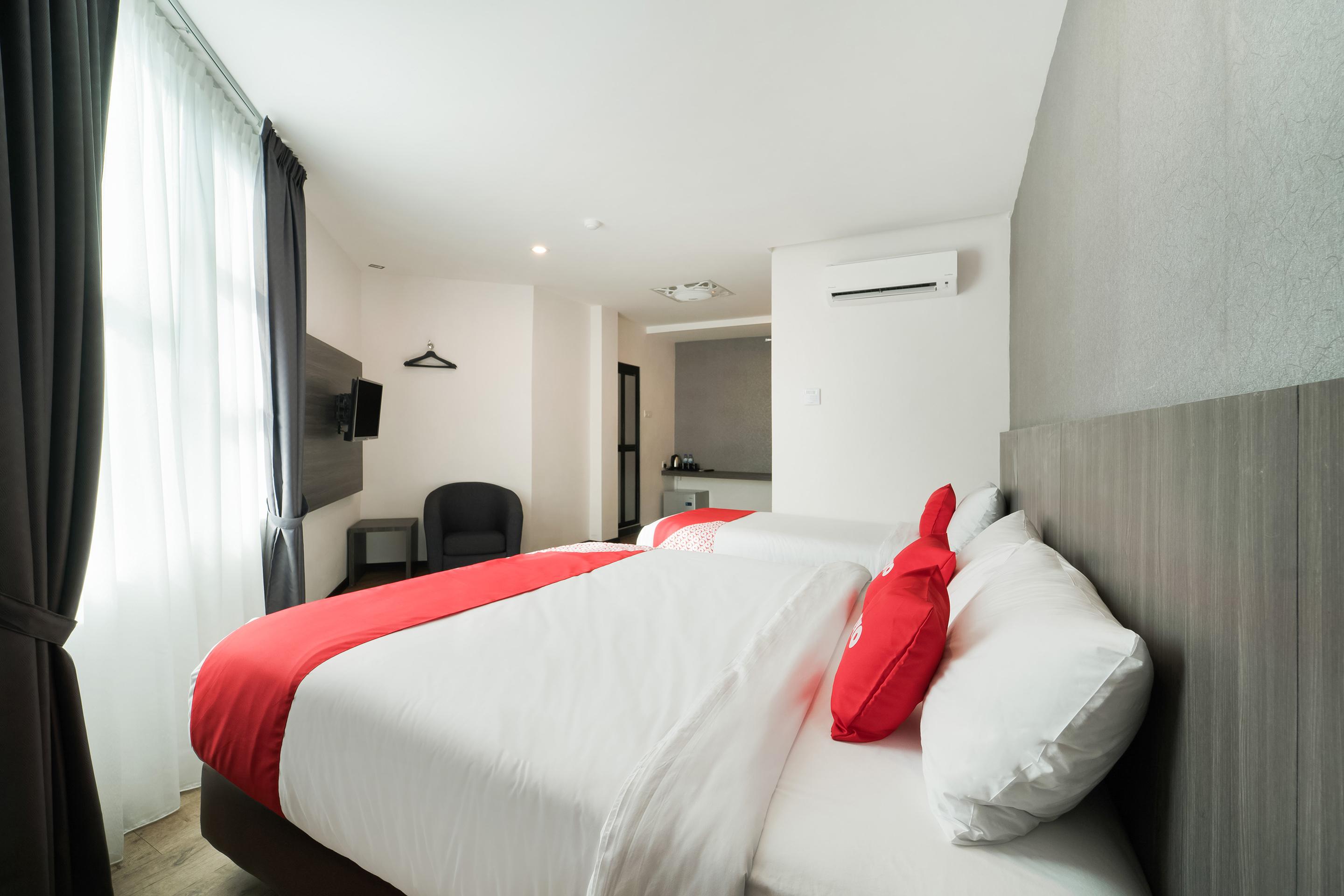 Capital O 89386 Stay 365 Hotel Чанглун Екстериор снимка