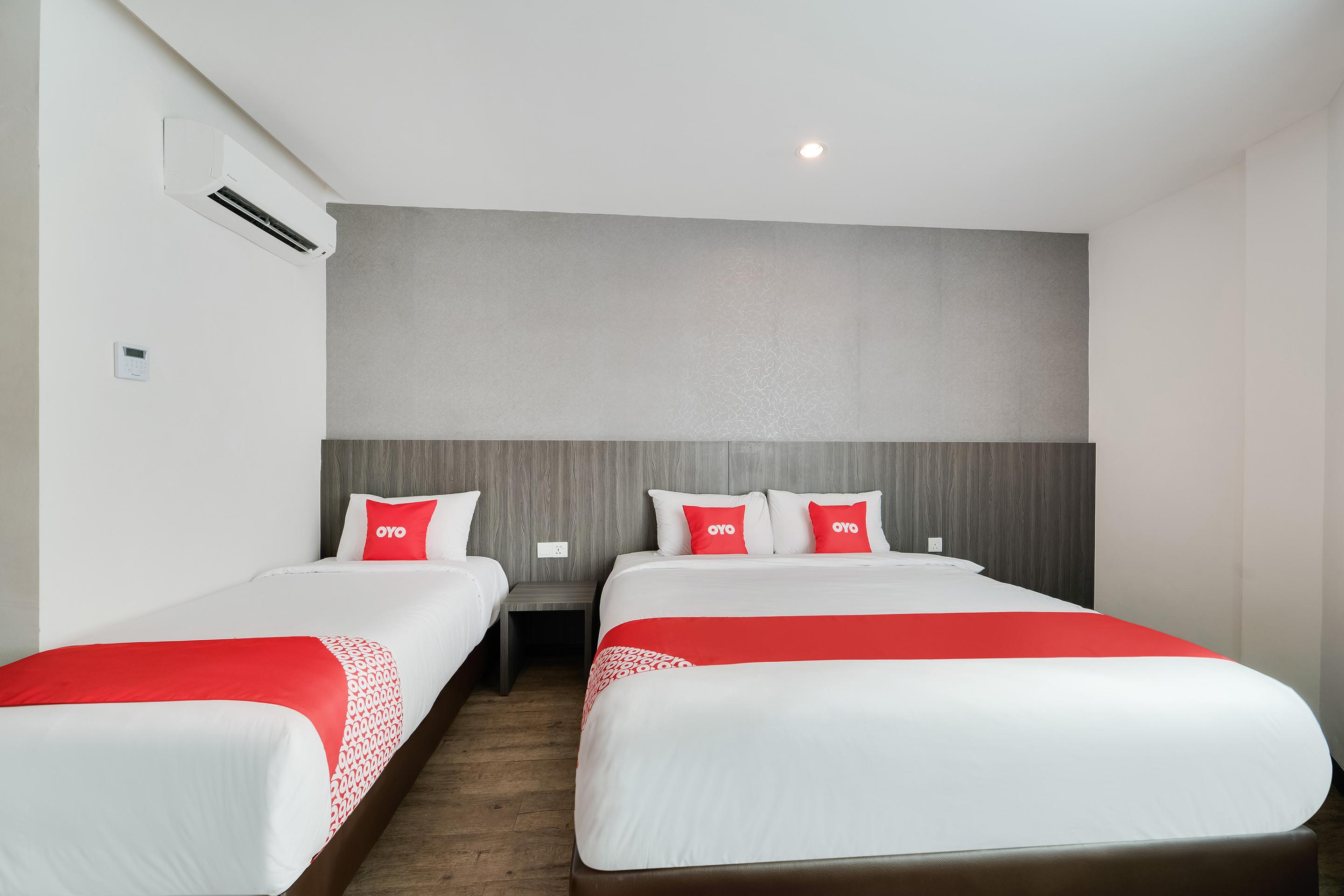 Capital O 89386 Stay 365 Hotel Чанглун Екстериор снимка