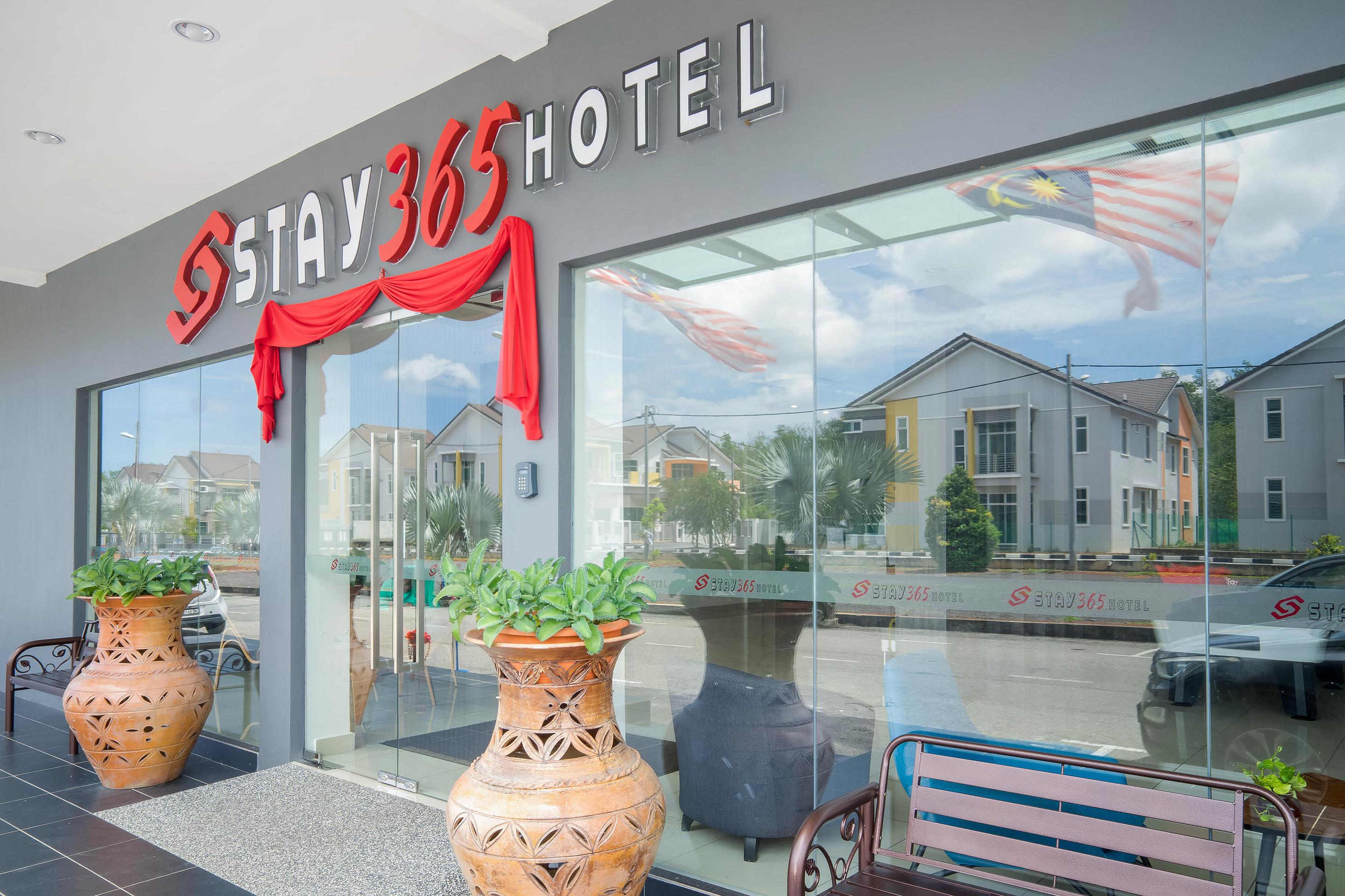 Capital O 89386 Stay 365 Hotel Чанглун Екстериор снимка