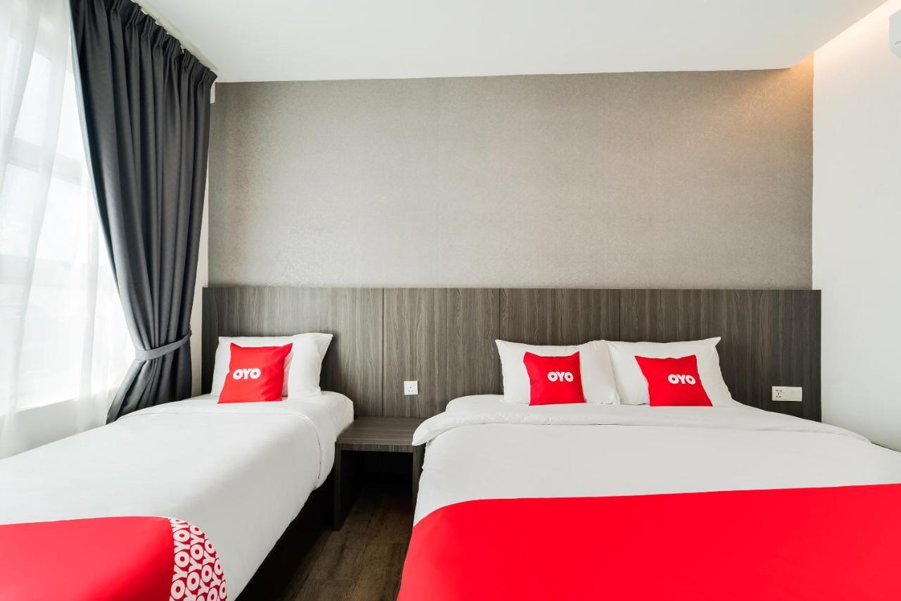 Capital O 89386 Stay 365 Hotel Чанглун Екстериор снимка