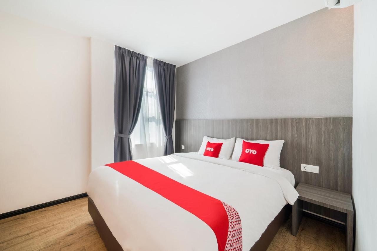 Capital O 89386 Stay 365 Hotel Чанглун Екстериор снимка