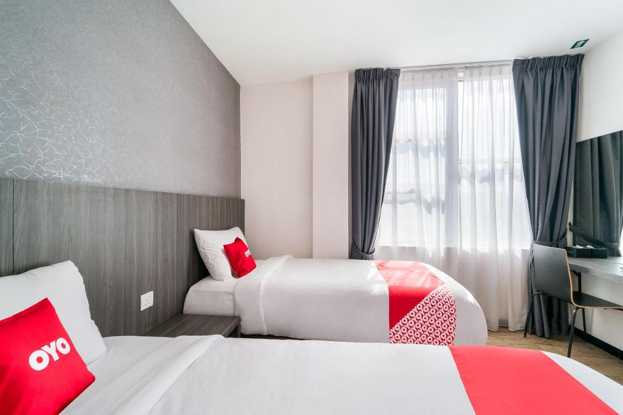 Capital O 89386 Stay 365 Hotel Чанглун Екстериор снимка