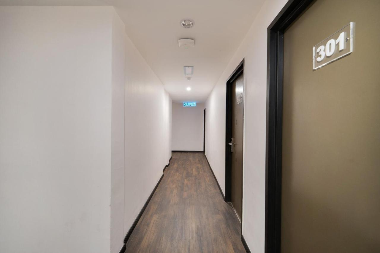 Capital O 89386 Stay 365 Hotel Чанглун Екстериор снимка
